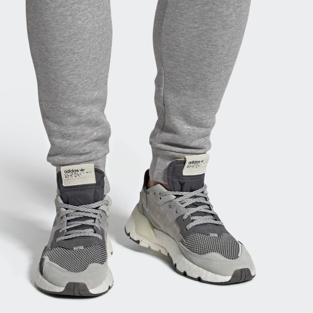 BRAND NEW ADIDAS NITE JOGGER SHOES-FITS WOMENS 6